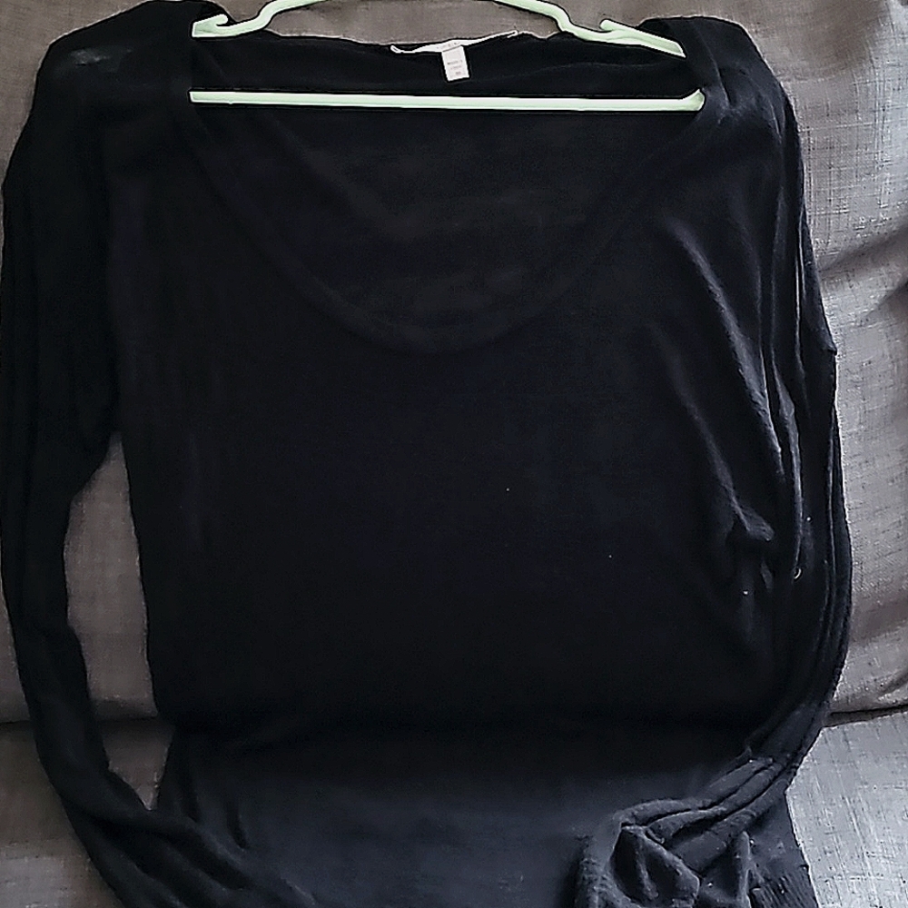Medium Black Striped Top